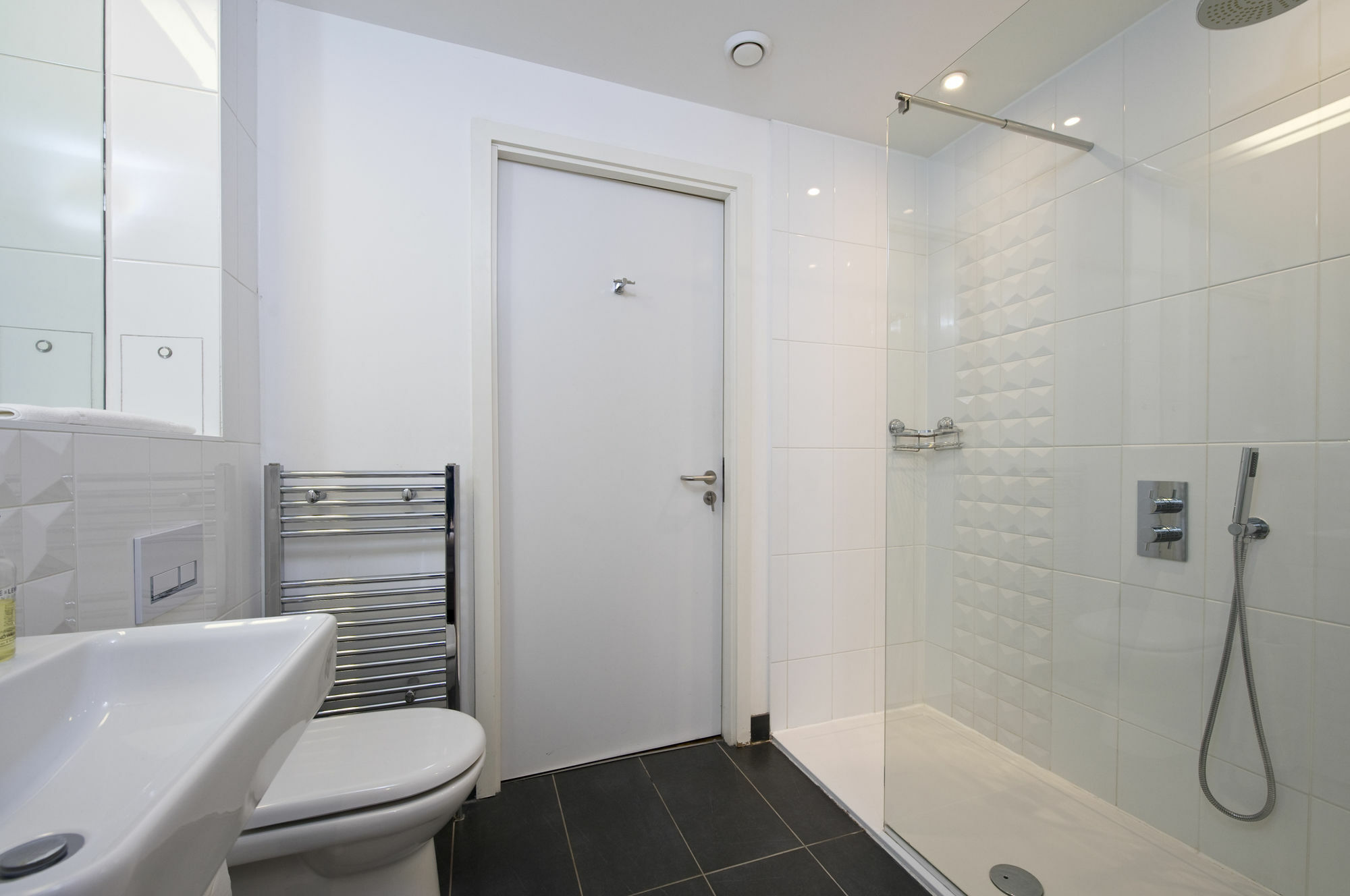 Destiny Scotland -The Malt House Apartments Edimburgo Exterior foto